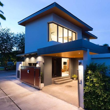 Villa Crystal Two-Bedroom Private Pool Villa Phuket Extérieur photo