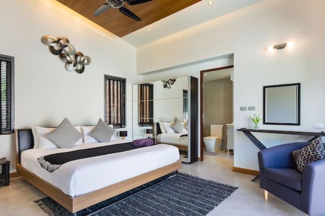 Villa Crystal Two-Bedroom Private Pool Villa Phuket Extérieur photo
